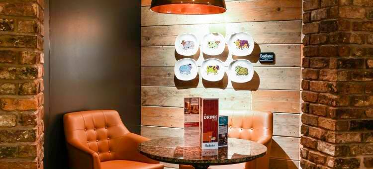 麦克尔斯菲尔德北普瑞米尔酒店(Premier Inn Macclesfield North)图片