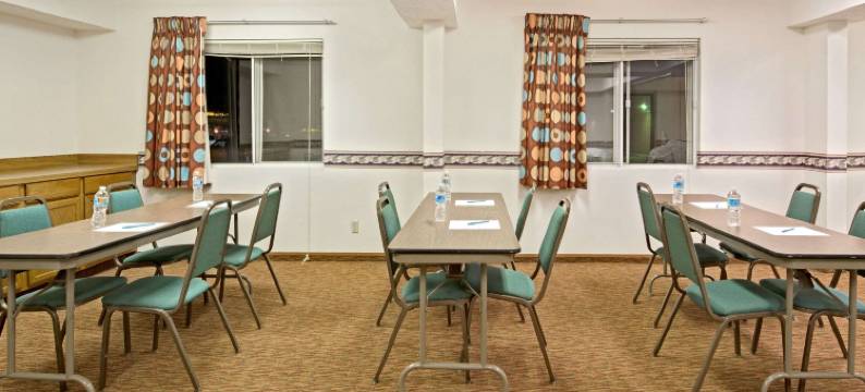 普莱诺-达拉斯地区速8酒店(Super 8 by Wyndham Plano/Dallas Area)图片