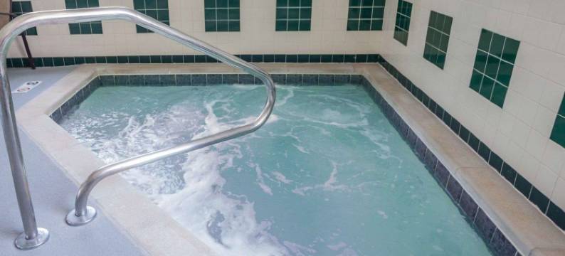 莫伯利舒适套房酒店(Comfort Inn & Suites Moberly)图片