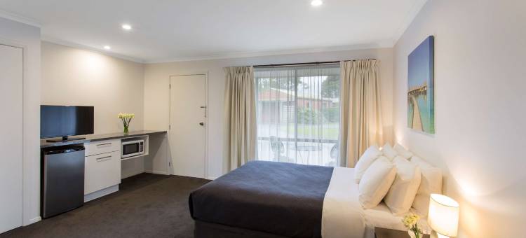 克罗尼尔乡村贝斯特韦斯特汽车旅馆(Best Western Colonial Village Motel)图片