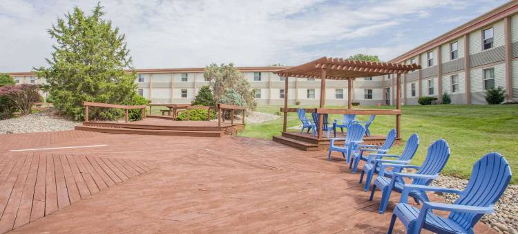 安哥拉-弗里蒙特地区华美达酒店(Ramada by Wyndham Angola/Fremont Area)图片