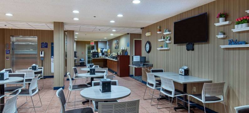 干岭温德姆麦客达套房酒店(Microtel Inn & Suites by Wyndham Dry Ridge)图片