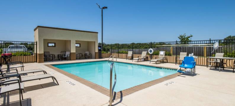 坦普尔贝斯特韦斯特套房酒店(Best Western Temple Inn  Suites)图片