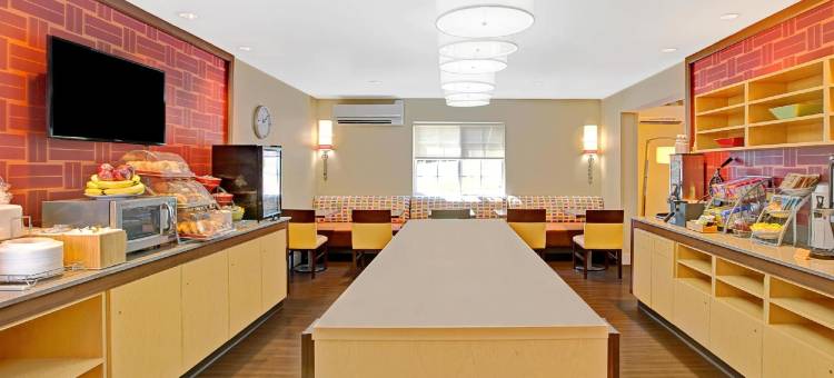格林斯伯勒美茵斯坦套房酒店(MainStay Suites Greensboro)图片