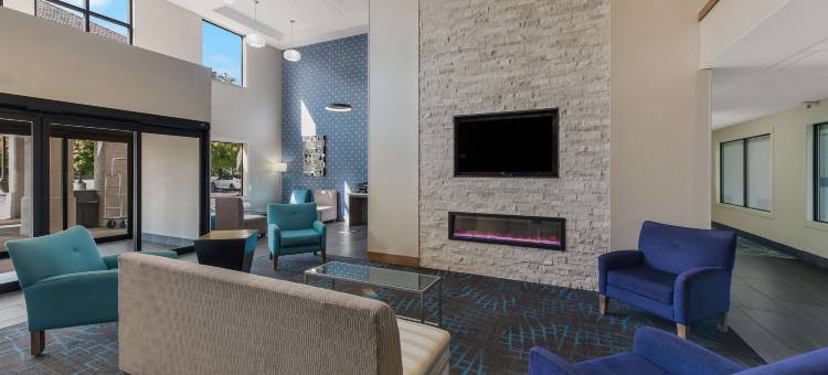 舒适酒店及套房提普城 代顿北 I-75(Comfort Inn & Suites Tipp City Dayton North I-75)图片