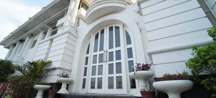 萨奈拉水疗度假村(Saanaira Resort & Spa)图片