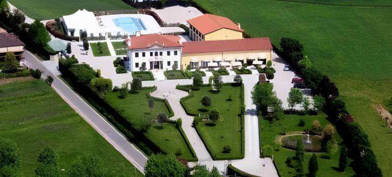 萨雷娜农庄别墅酒店(Villa Serena Agriturismo)图片