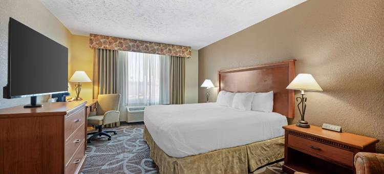 米德内布拉斯贝斯特韦斯特优质套房酒店(Best Western Plus Mid Nebraska Inn  Suites)图片