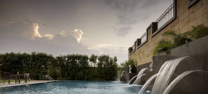 贾斯拉杰宫酒店，雅瓦特马尔，丽笙精选成员(Jasraj Palace Yavatmal Hotel, a Member of Radisson Individuals)图片