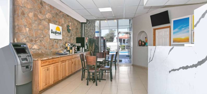 沃斯堡南戴斯酒店(Days Inn by Wyndham South Fort Worth)图片