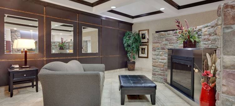 斯泰特勒温德姆华美达酒店(Ramada by Wyndham Stettler)图片