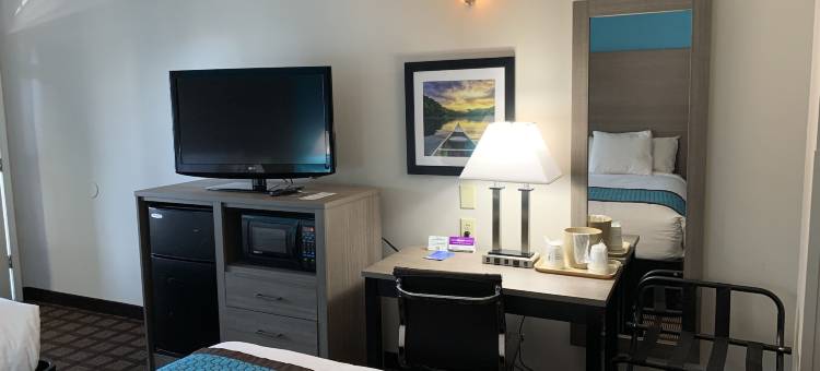 伊顿呗盟套房酒店(Baymont by Wyndham Eden)图片