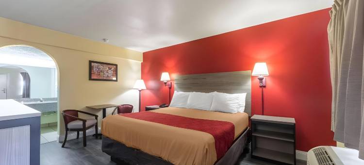 圣马科斯大学区伊克诺旅馆(Econo Lodge San Marcos University Area)图片