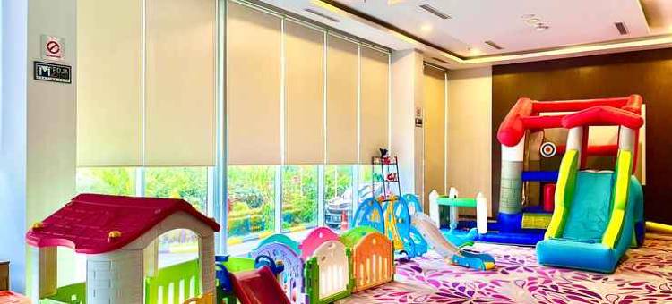 BiglandOtel Sentul - 套房和会议中心(BiglandOtel Sentul - Suites and Convention)图片