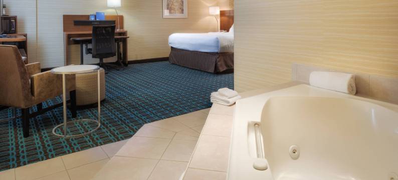 贝尔维尔万枫酒店(Fairfield Inn & Suites Belleville)图片