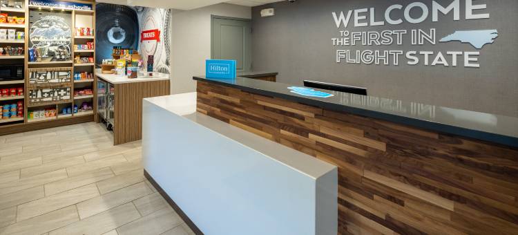 阿什维尔欢朋酒店-隧道路(Hampton Inn Asheville-I-240 Tunnel Rd.)图片