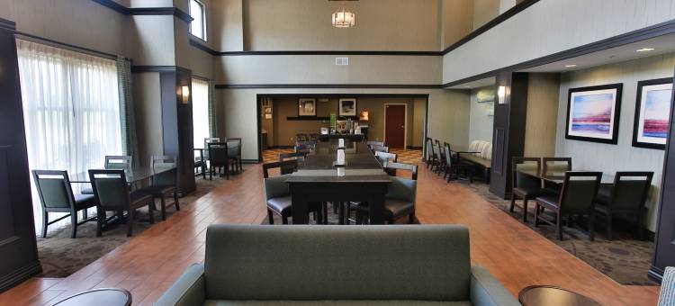米德尔伯里欢朋套房酒店(Hampton Inn & Suites Middlebury)图片