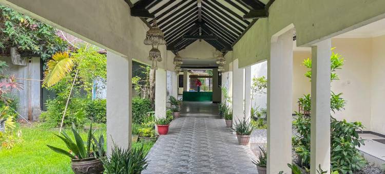 RedDoorz near Stadion Semeru Lumajang Jawa Timur图片