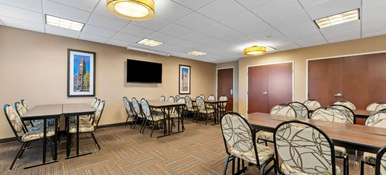 阿维拉西南舒适套房酒店(Comfort Inn & Suites Avera Southwest)图片