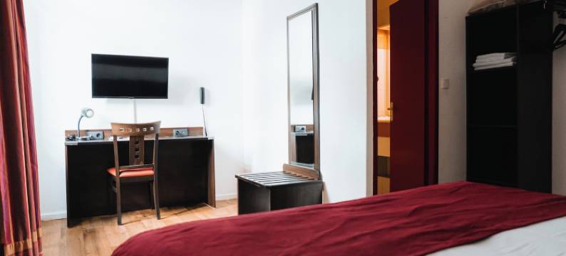 巴拉丁斯佩皮尼扬城市酒店(Urban by Balladins Perpignan)图片