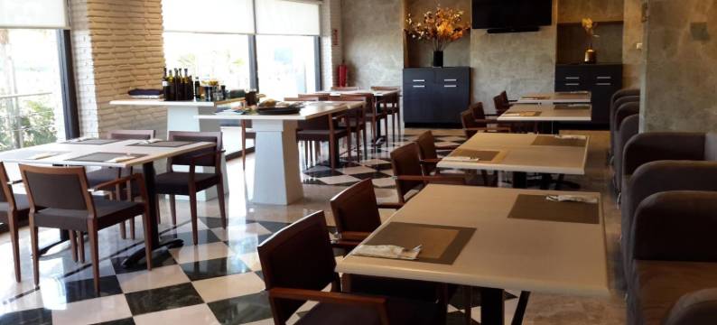 新安怡维拉奥泰尔酒店(Avent Verahotel)图片