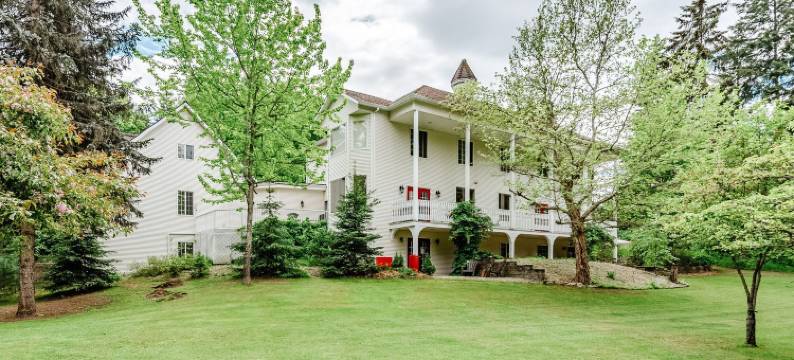 九洞住宿加早餐旅馆(The Inn at the Ninth Hole Bed & Breakfast)图片