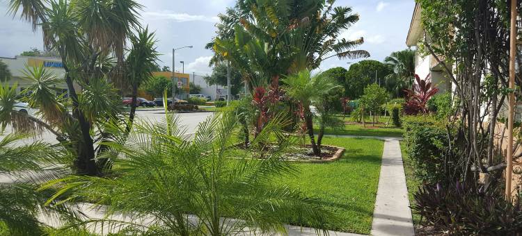 迈阿密机场汽车旅馆公园道酒店(Parkway Inn)图片