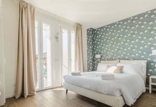 Casa Baci Hotel Overview