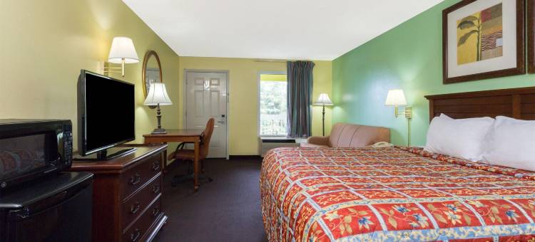 拉蒙特-蒙蒂塞洛戴斯酒店(Days Inn by Wyndham Lamont/Monticello)图片