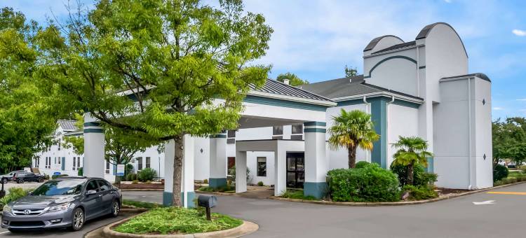 Clarion Pointe Apex - Holly Springs图片