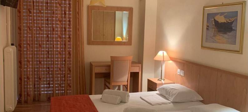 萨洛尼斯酒店(Saronis Hotel)图片