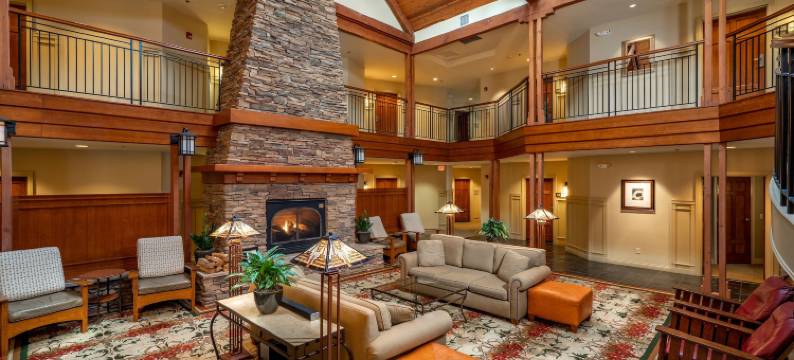 阿维拉乡村酒店(Avila Village Inn)图片