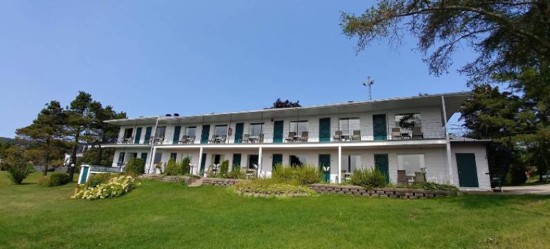 阿尔伯格诺斯艾克斯旅馆(Auberge de Nos Aieux)图片