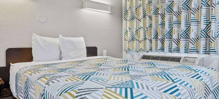 本图拉海滩6号汽车旅馆(Motel 6 Ventura, CA - Beach)图片