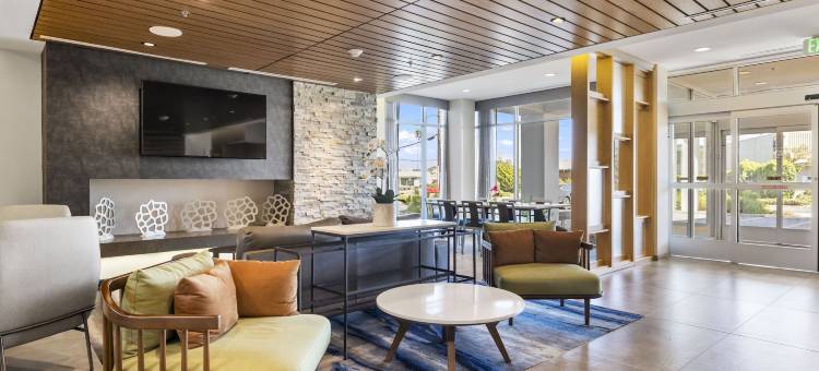 旧金山机场Oyster Point万豪万枫酒店及套房(Fairfield Inn & Suites San Francisco Airport Oyster Point Area)图片