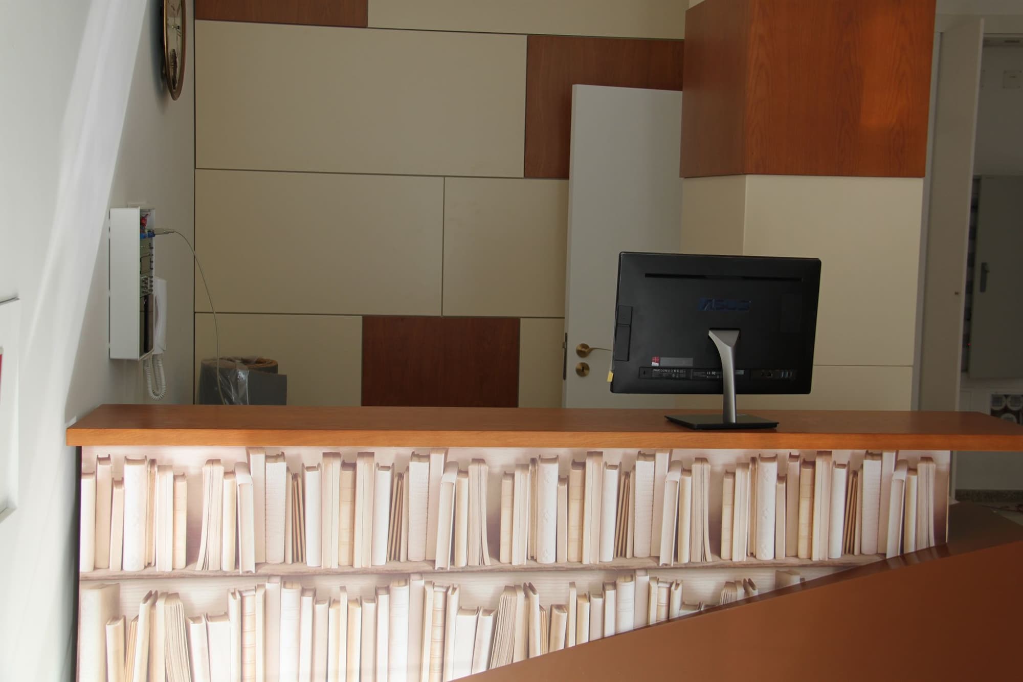 Hotel José Régio Over view