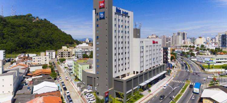 宜必思纳维根特斯伊塔雅伊酒店(Ibis Navegantes Itajai)图片