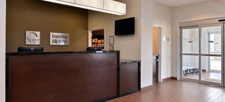 梅里迪恩 - 博尼塔湖美居套房酒店(MainStay Suites Meridian - Bonita Lakes)图片