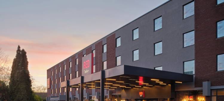 伦敦盖特威克机场丽芮酒店(Radisson Red Gatwick Airport)图片
