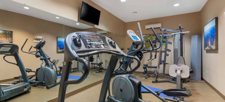 Best Western Plus Butterfield Inn图片