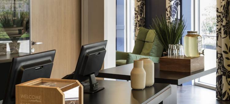 阿德吉奥拉德芳斯库尔布瓦酒店(Aparthotel Adagio la Défense Courbevoie)图片