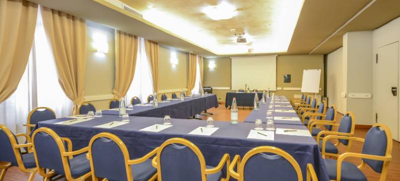 马斯特酒店(Hotel Master)图片