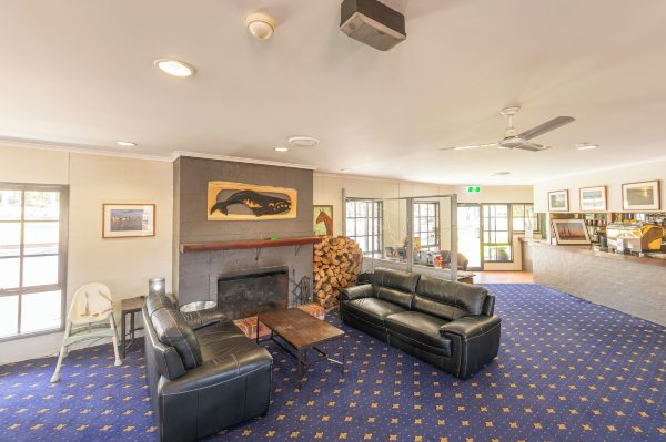 Coachman's Eden Hotel Overview