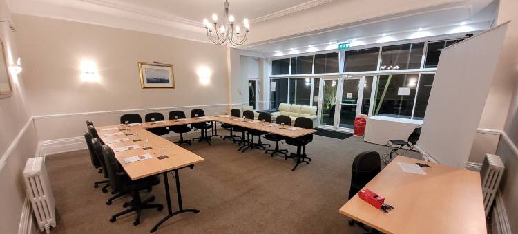 荒野伯恩矛斯酒店(Heathlands Hotel)图片