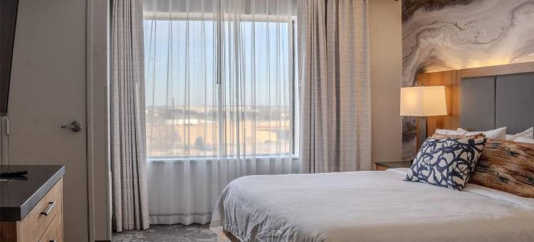 沃斯堡化石溪希尔顿逸林酒店(DoubleTree by Hilton Fort Worth Fossil Creek)图片