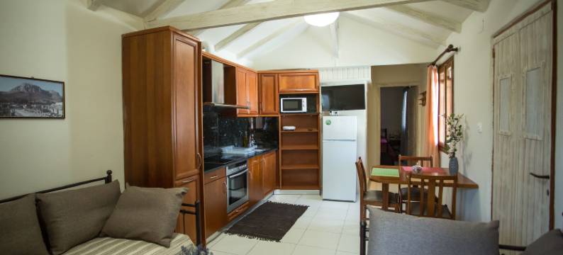 Acro科林斯湾公寓(Acrocorinth Apartments)图片