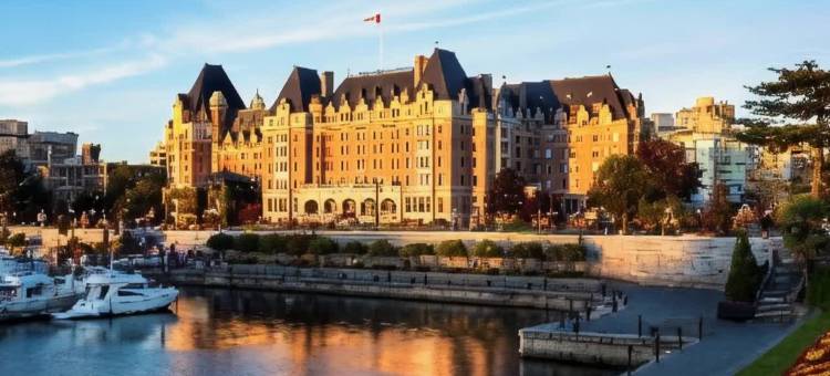 费尔蒙帝后饭店(Fairmont Empress Hotel)图片