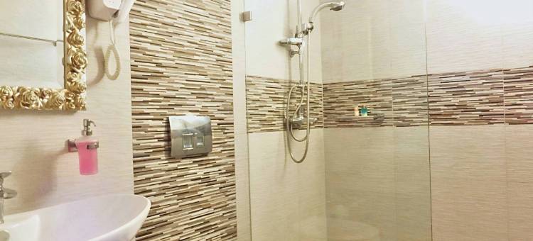 提诺斯遗产广场(Tinos Heritage Plateia)图片