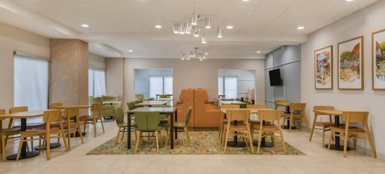 希尔顿欢朋酒店-亨茨维尔阿森纳南大道(Hampton Inn Huntsville-Arsenal/South Parkway)图片