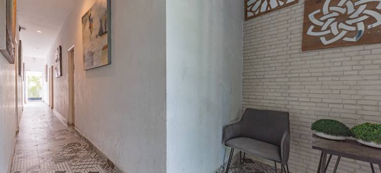 红多兹Plus酒店-近棉兰尤迈(RedDoorz Plus Near Unimed Medan)图片